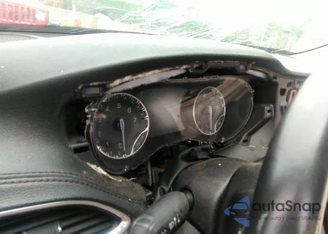 2020 Chrysler Pacifica Limited from USA, damaged, VIN 2C4RC1GG3LR192094